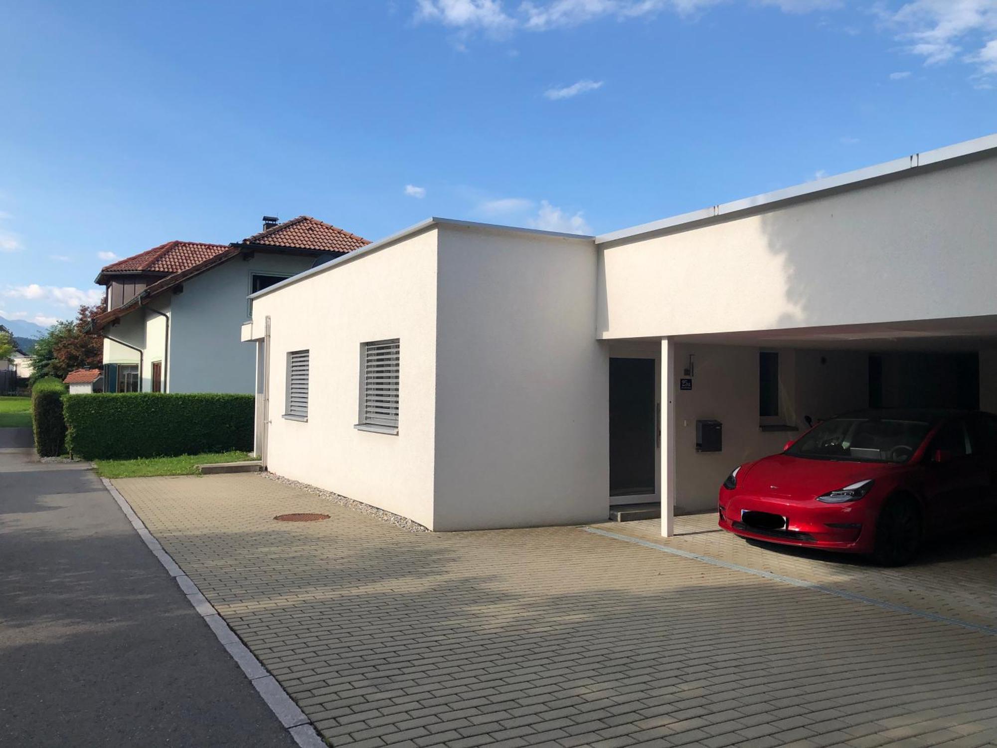 Crown Living Design Apartment - Gratis Parkplatz - Wlan - Kueche - Self Check-In Altach Екстер'єр фото